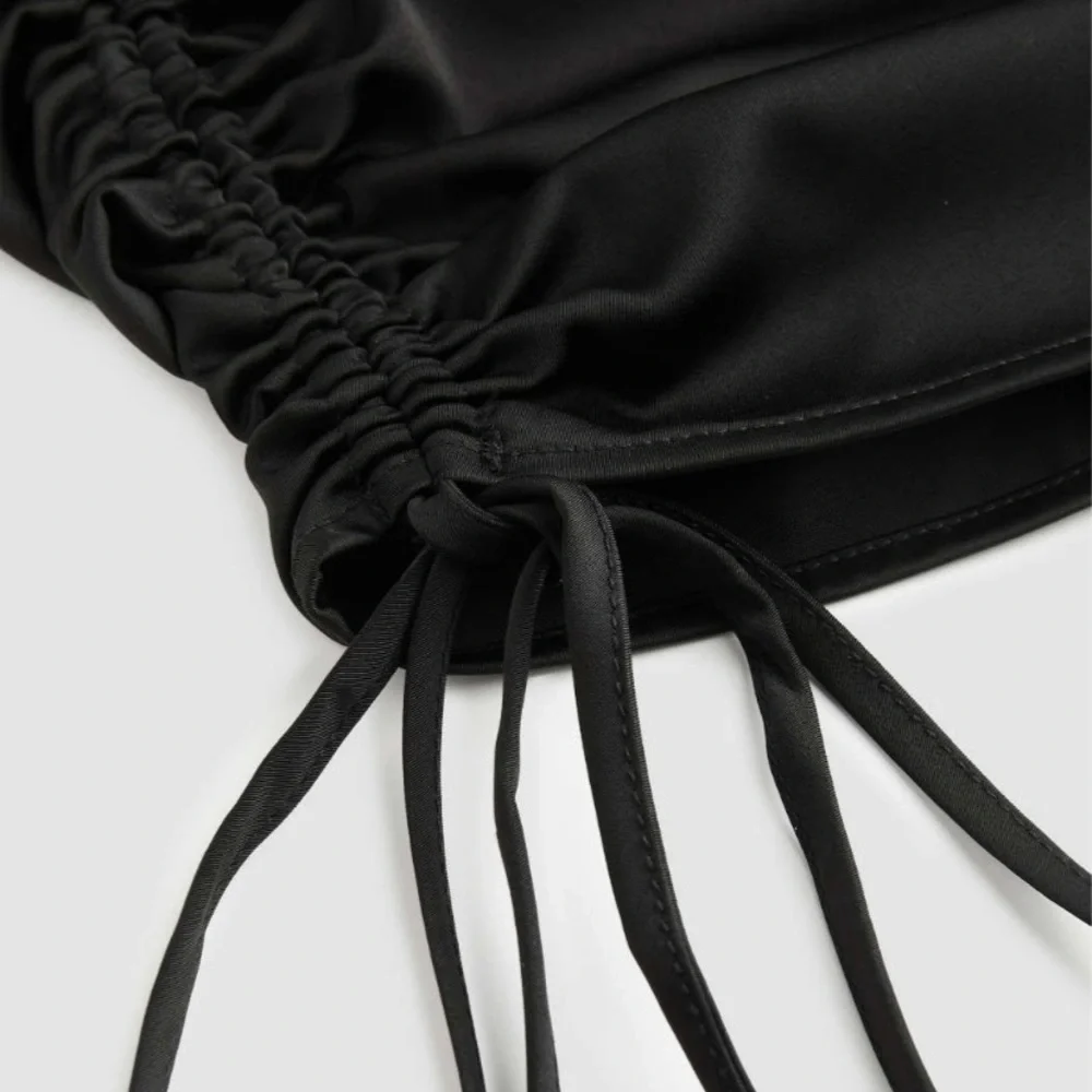 Drawstring Ruched Mini skirt - Picture 3 of 7